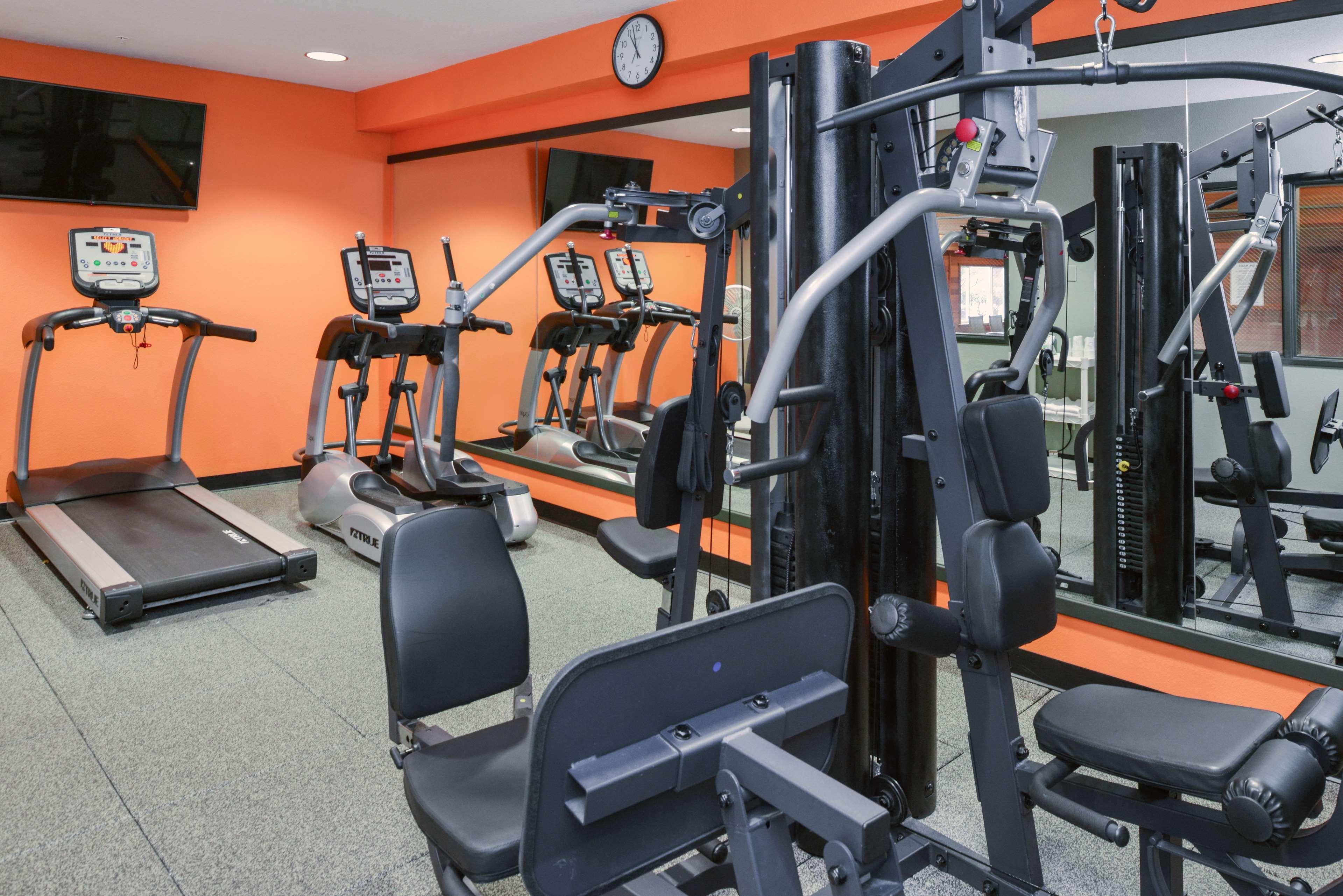 Best Western Cascade Inn & Suites Troutdale Bagian luar foto