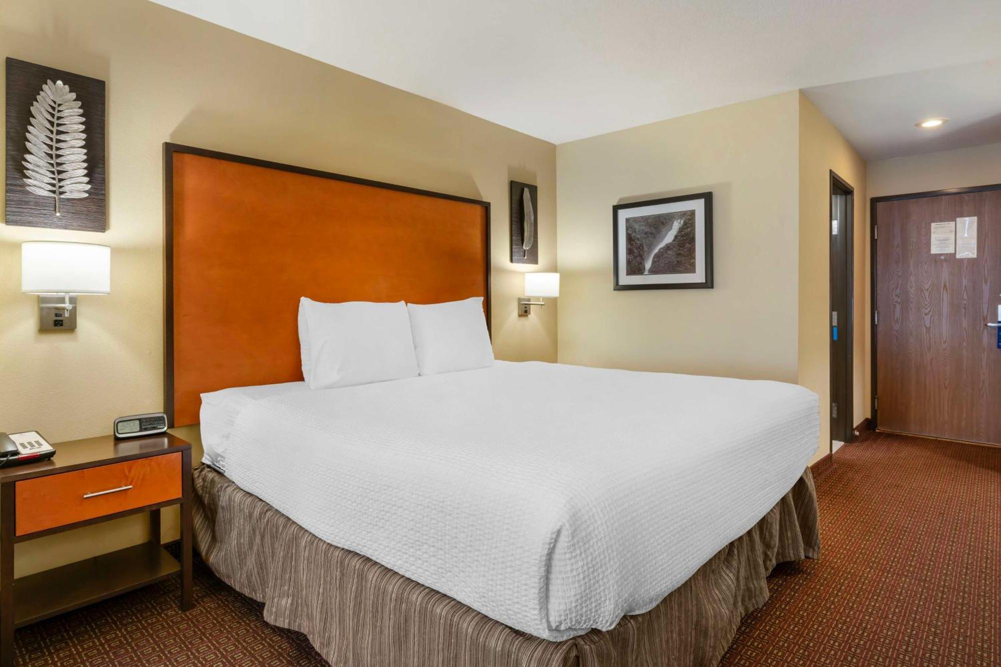 Best Western Cascade Inn & Suites Troutdale Bagian luar foto