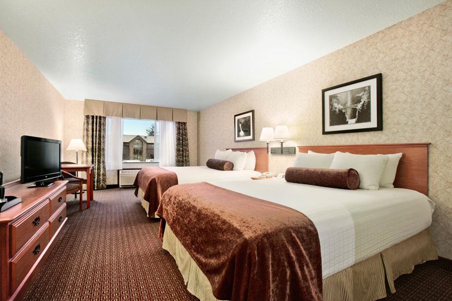 Best Western Cascade Inn & Suites Troutdale Ruang foto
