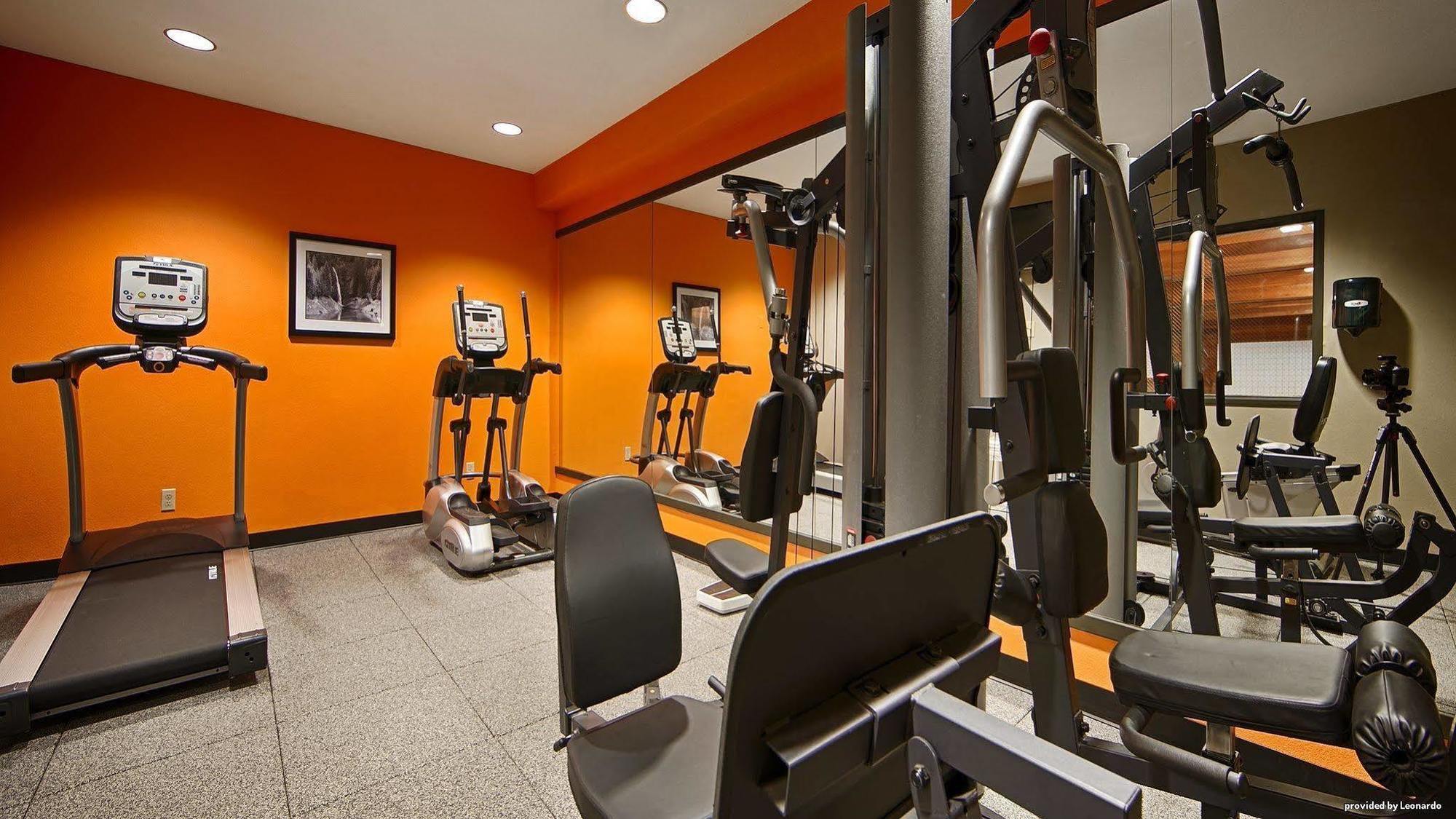 Best Western Cascade Inn & Suites Troutdale Bagian luar foto